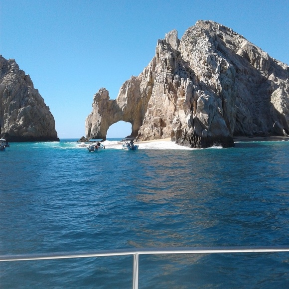 Meet your Posher, Debbie - Picture 1 of 1